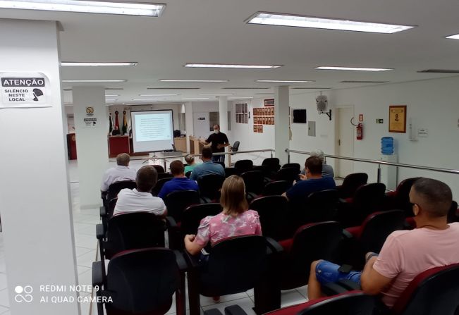 Apresentação do relatório de gestão da Secretaria de Saúde, além da apresentação das metas fiscais do 3º Quadrimestre do ano de 2021